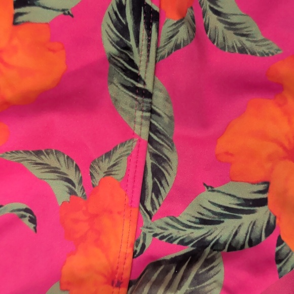 Beach Riot Bikini - Picture 3 of 6